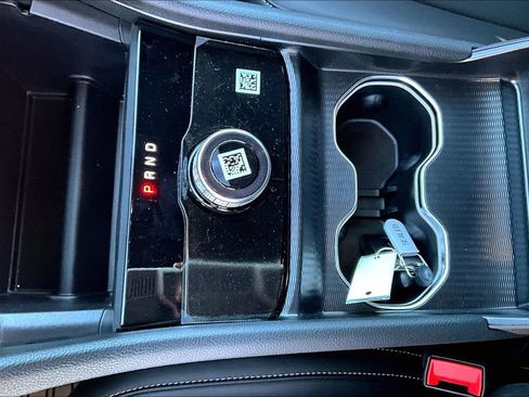 New 2025 Jeep Grand Cherokee Limited w/ Black Appearance Package image 29