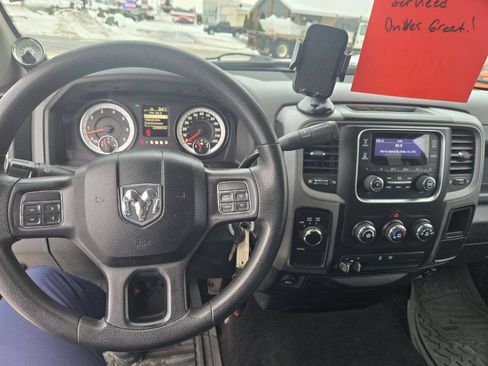 Used 2015 RAM 1500 ST w/ SXT Appearance Group AWD/4WD image 7