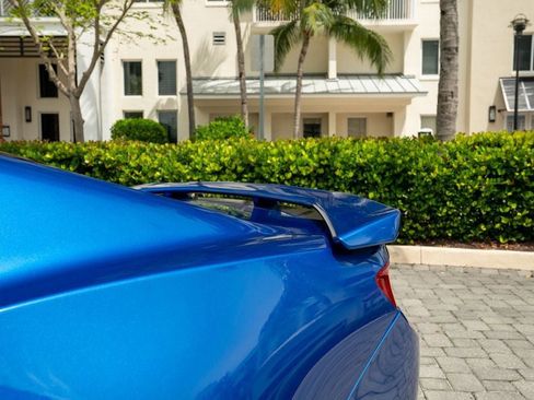 Used 2018 Chevrolet Camaro ZL1 RWD image 42