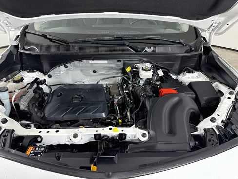 Certified 2024 Buick Encore GX Sport Touring FWD image 31