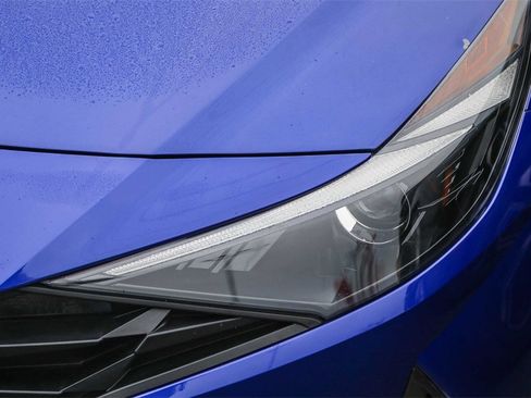 Certified 2023 Hyundai Elantra SEL image 5