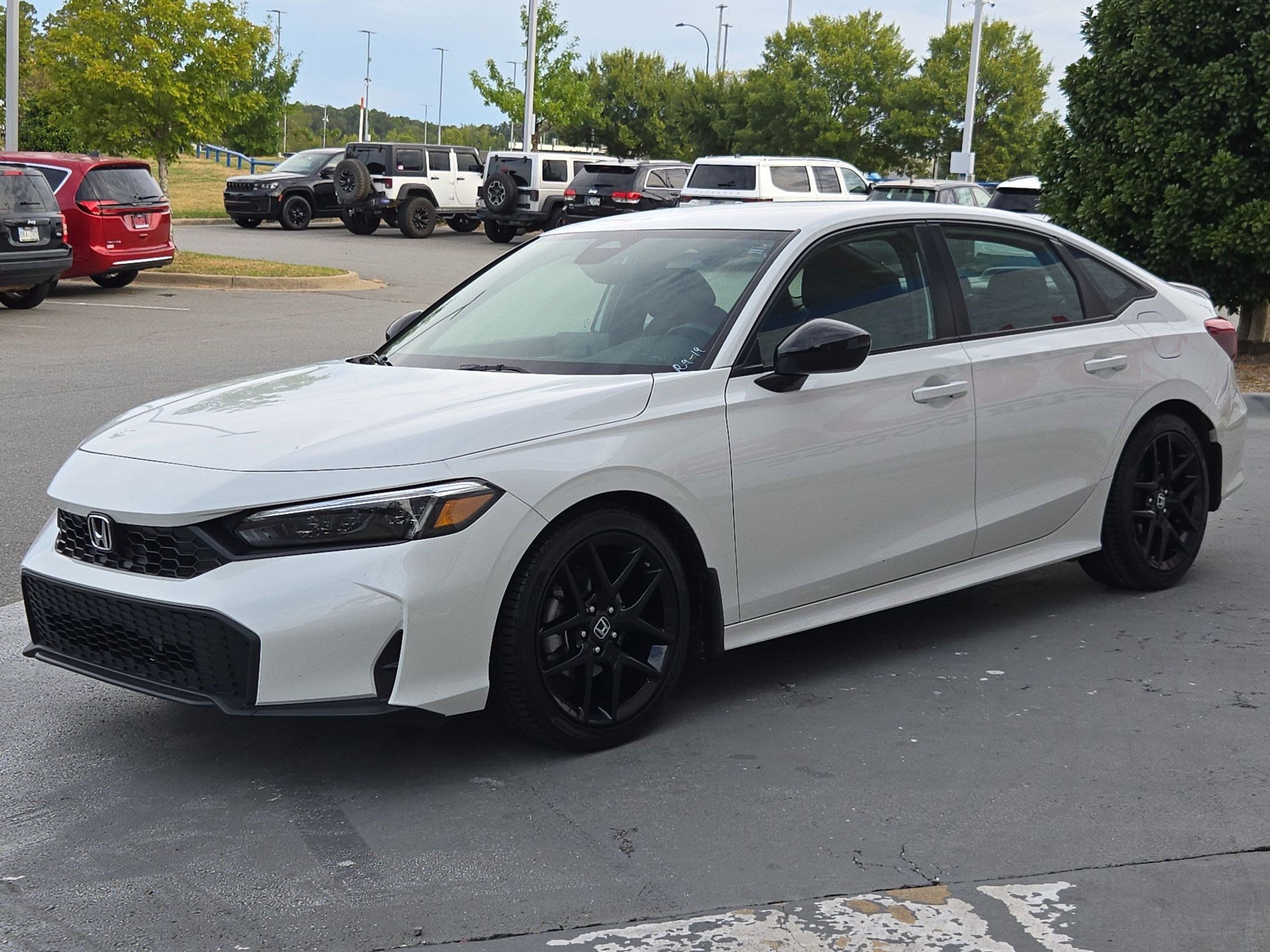Used 2025 Honda Civic Sport image 3