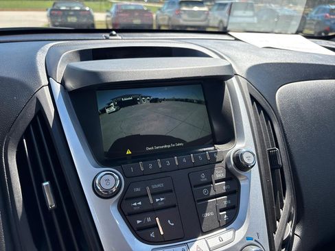 Used 2013 Chevrolet Equinox LTZ image 16