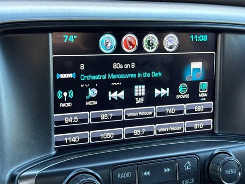 Used 2019 GMC Sierra 2500 SLT w/ Duramax Plus Package image 17