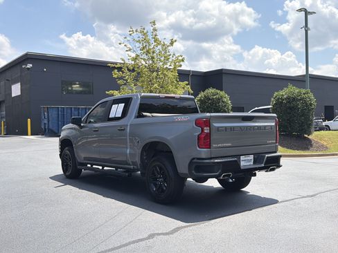 Used 2021 Chevrolet Silverado 1500 Custom Trail Boss AWD/4WD image 15