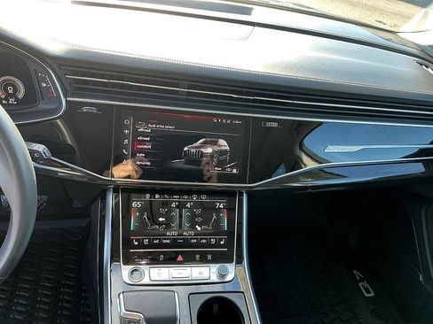 Used 2023 Audi Q7 3.0T Prestige w/ Prestige Package image 17