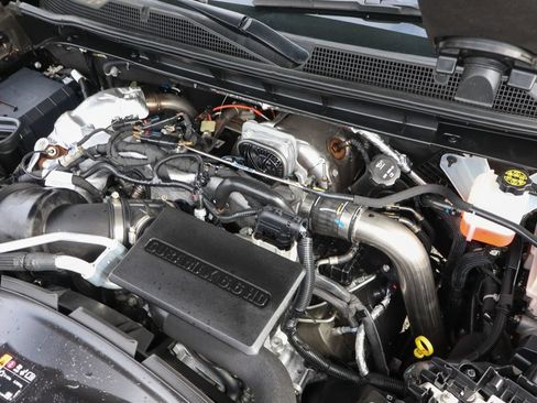 Used 2024 Chevrolet Silverado 2500 LTZ w/ LTZ Plus Package AWD/4WD image 14