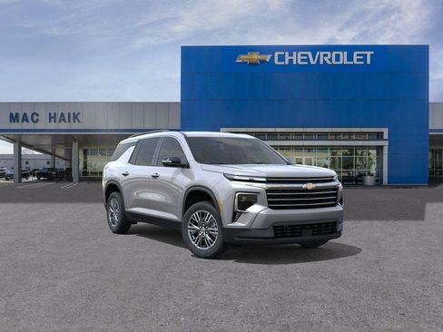 New 2026 Chevrolet Traverse LT FWD image 1