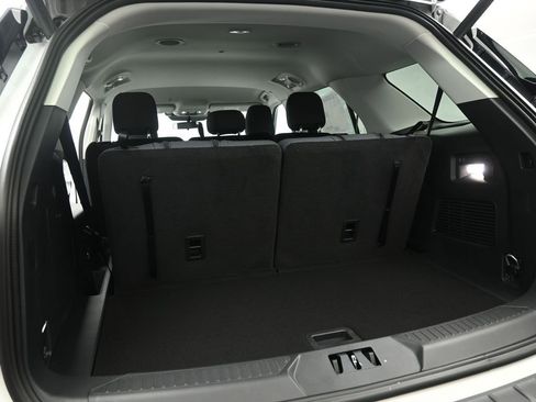 New 2026 Ford Explorer Active image 24