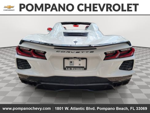 Used 2025 Chevrolet Corvette Stingray Preferred Conv w/ Battery Protection Package image 4