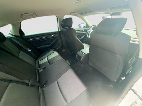 Used 2020 Honda Accord LX image 28