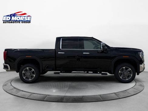 New 2026 GMC Sierra 2500 SLT w/ SLT Premium Package AWD/4WD image 6