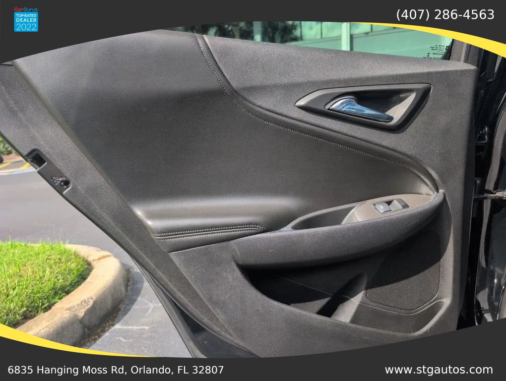 Used 2018 Chevrolet Malibu LT w/ Leather Package FWD image 14