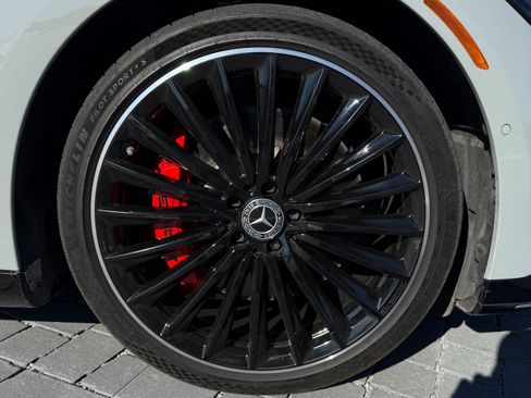 Used 2023 Mercedes-Benz EQE 500 4MATIC Sedan image 48