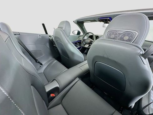 Used 2026 Mercedes-Benz SL 55 AMG 4MATIC image 29