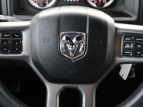 Used 2023 RAM 1500 Classic Warlock image 32