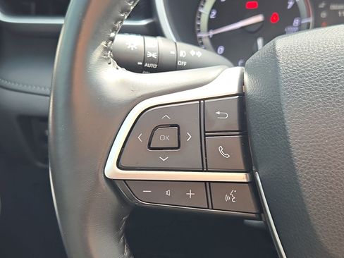 Used 2022 Toyota Highlander XSE AWD/4WD image 18