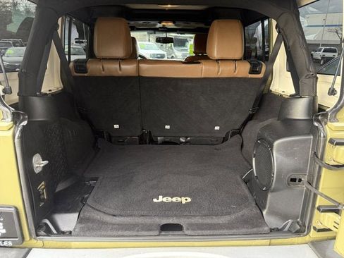 Used 2013 Jeep Wrangler Unlimited Sahara w/ Connectivity Group image 5