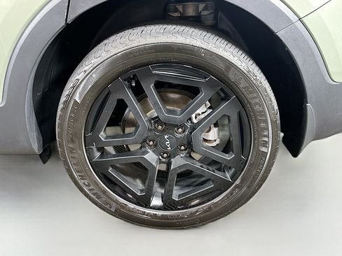 Certified 2024 Kia Telluride SX X-Line AWD/4WD image 34