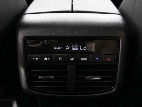 Used 2023 MAZDA CX-9 Touring Plus AWD/4WD image 22