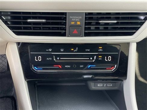 Used 2025 Volkswagen Jetta S image 15