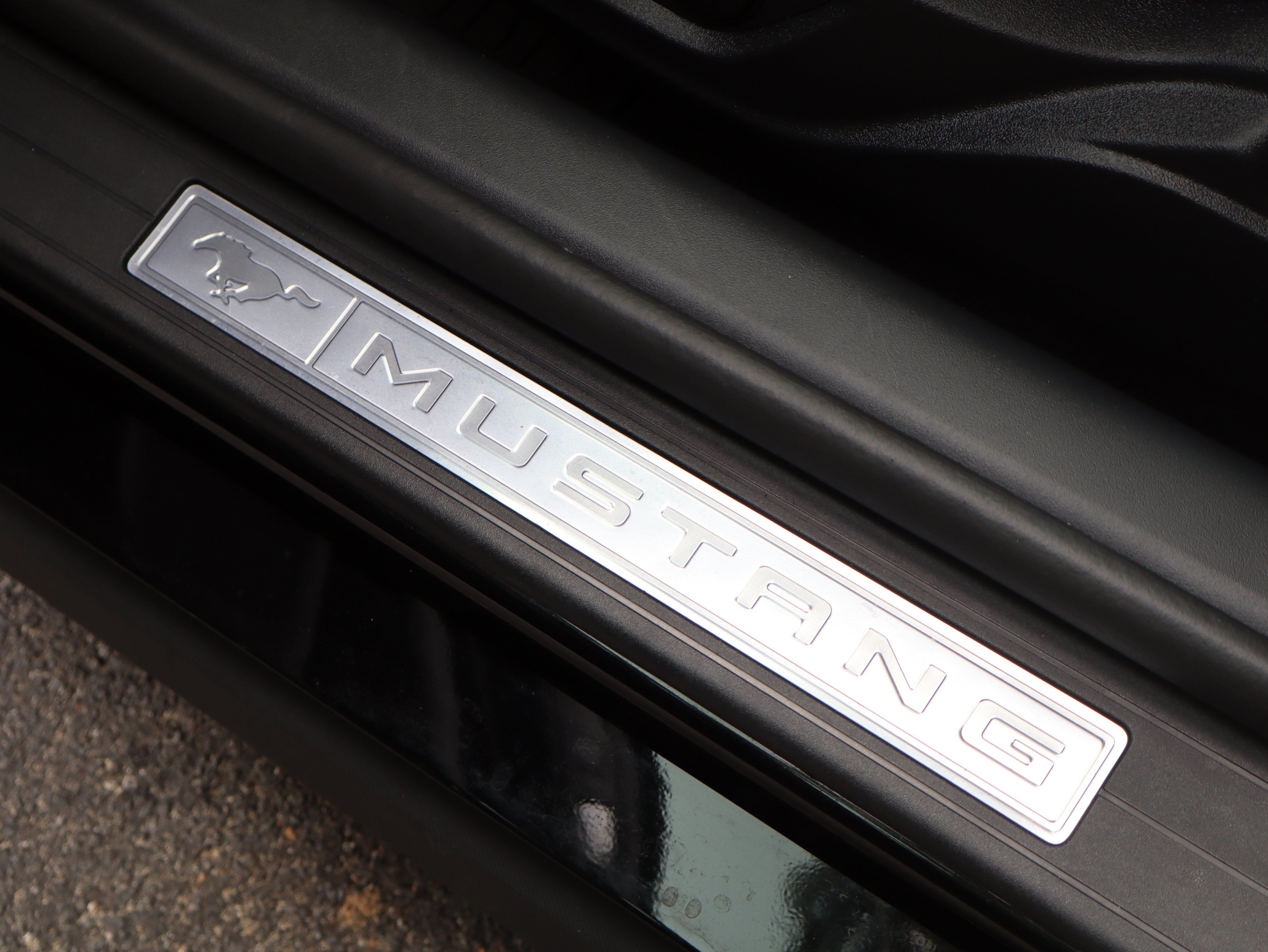 Used 2025 Ford Mustang GT Premium RWD image 27