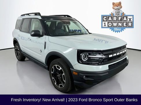 Used 2023 Ford Bronco Sport Outer Banks w/ Tech Package AWD/4WD image 1