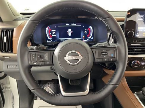 Used 2024 Nissan Pathfinder Platinum w/ Cargo Package FWD image 21