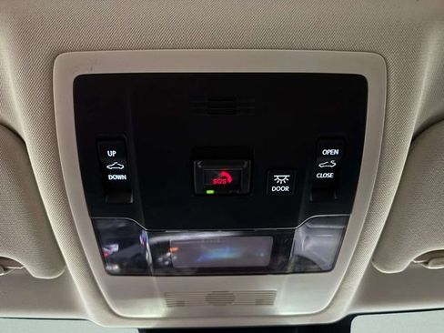 Used 2024 Lexus ES 350 w/ Premium Package FWD image 23