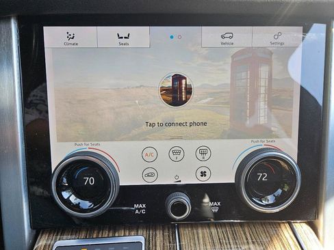 Used 2018 Land Rover Range Rover Supercharged image 18