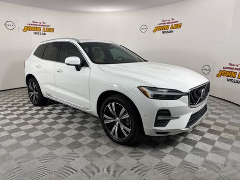 Used 2022 Volvo XC60 T8 Inscription w/ Advanced Package image 8
