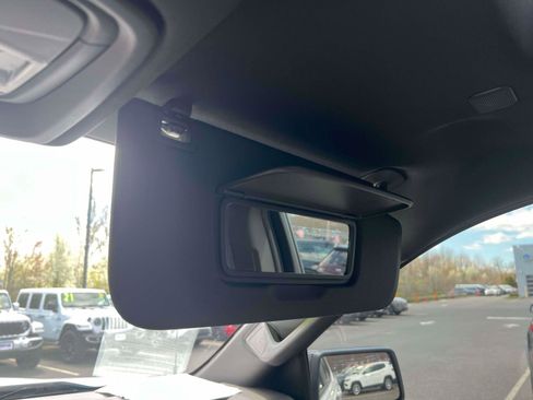 Used 2022 Chevrolet Silverado 1500 RST w/ All Star Edition Plus image 9