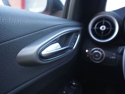 New 2025 Alfa Romeo Giulia AWD image 15