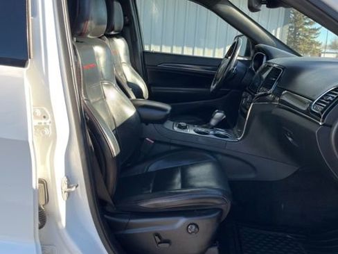 Used 2019 Jeep Grand Cherokee Trailhawk w/ Trailhawk Luxury Group image 29