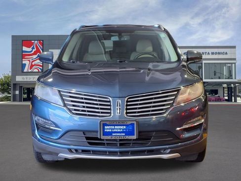 Used 2018 Lincoln MKC Select w/ Select Plus Package image 2