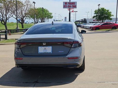 Used 2025 Honda Accord EX-L image 6