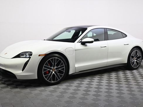 Used 2021 Porsche Taycan 4S w/ Premium Package image 2