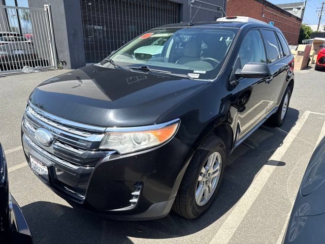 Used 2013 Ford Edge SE FWD image 2