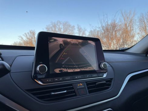 Used 2020 Nissan Altima 2.5 SR image 16