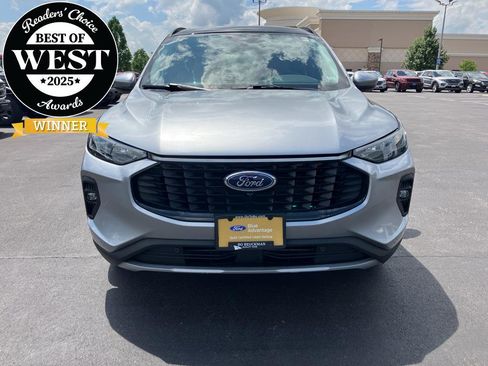 Used 2024 Ford Escape Platinum AWD/4WD image 1