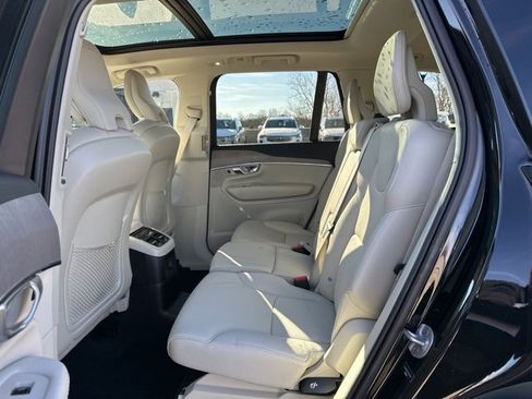 Certified 2024 Volvo XC90 T8 Plus w/ Protection Package Premier image 13