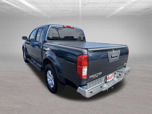 Used 2013 Nissan Frontier SV w/ SV Value Truck Pkg AWD/4WD image 7