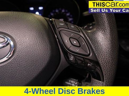 Used 2021 Toyota C-HR LE image 12