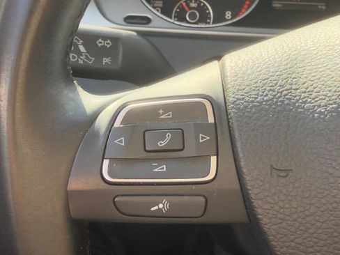 Used 2012 Volkswagen CC Sport FWD image 59