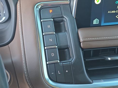 Certified 2022 Chevrolet Tahoe High Country image 28