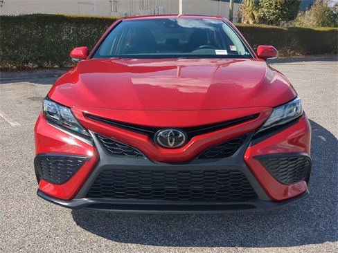 Certified 2023 Toyota Camry SE image 9