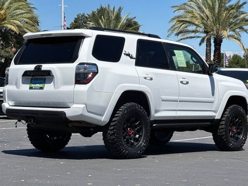 Used 2023 Toyota 4Runner TRD Off-Road Premium w/ Moonroof Package AWD/4WD image 3