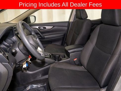 Used 2020 Nissan Rogue Sport S FWD image 9