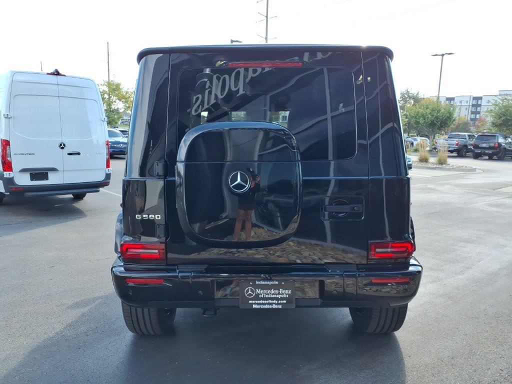 New 2027 Mercedes-Benz G 580 e image 6