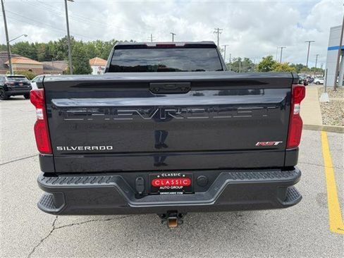 Certified 2022 Chevrolet Silverado 1500 RST image 5